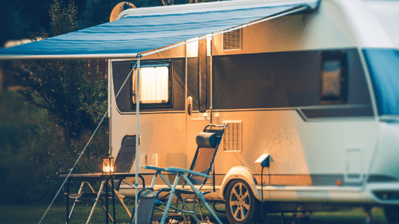 WHAT IS A POP UP CAMPER – EVERYTHING YOU NEED TO KNOW ABOUT POP UP TRAILERS