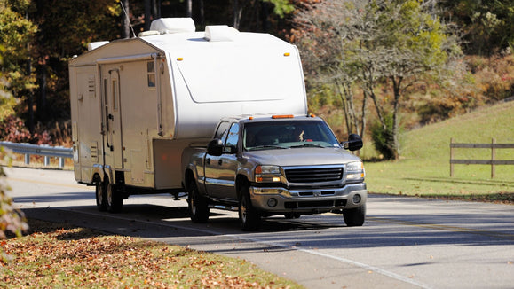 TOWING A TRAVEL TRAILER – 40 TIPS FOR FIRST-TIMERS