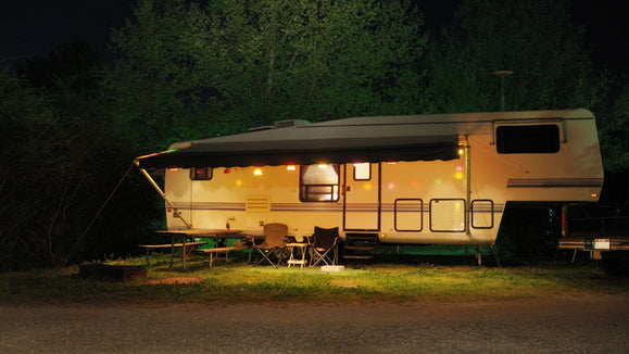 TRAVEL TRAILER FLOOR PLANS: ALL LAYOUTS & FEATURES