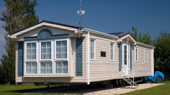 WHAT IS A DESTINATION TRAILER: DEFINITION, COSTS, FEATURES & MAINTENANCE