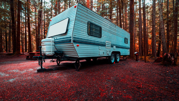 SHOULD I BUY A TRAVEL TRAILER: ARE TRAVEL TRAILERS WORTH IT?