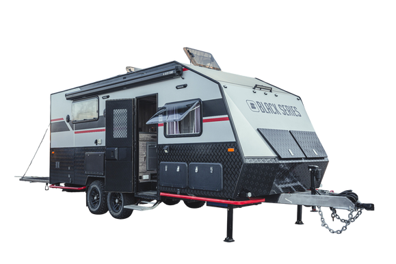 Black Series TH19 off-road toy hauler that sleeps six
