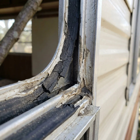 Travel Trailer Waterproofing Solutions: Seal Leaks & Prevent Damage