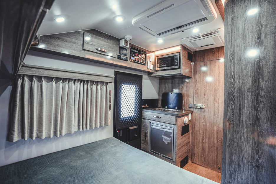 TH19 secondary interior