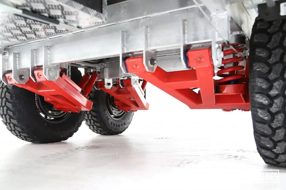 HQ17 Suspension and chassis detail
