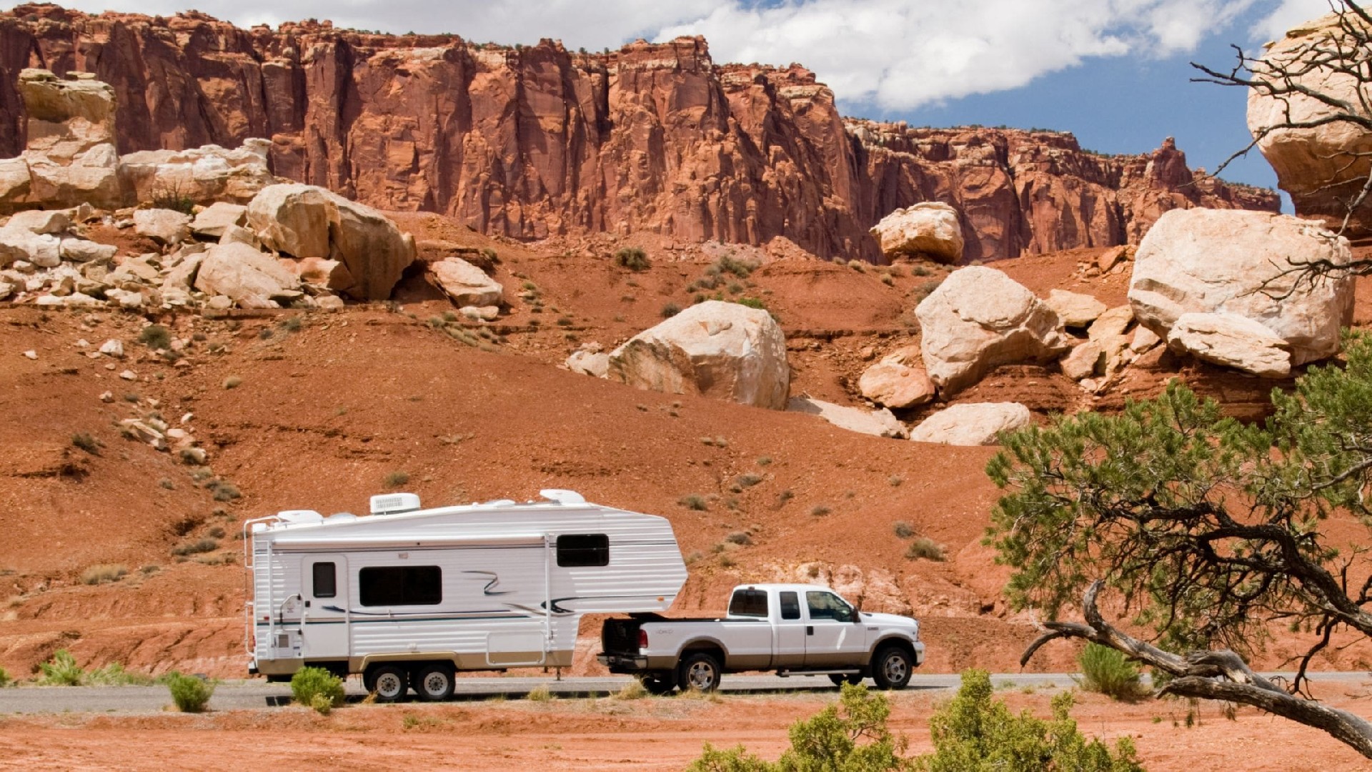 What is an Off-Road Travel Trailer - A Complete Guide